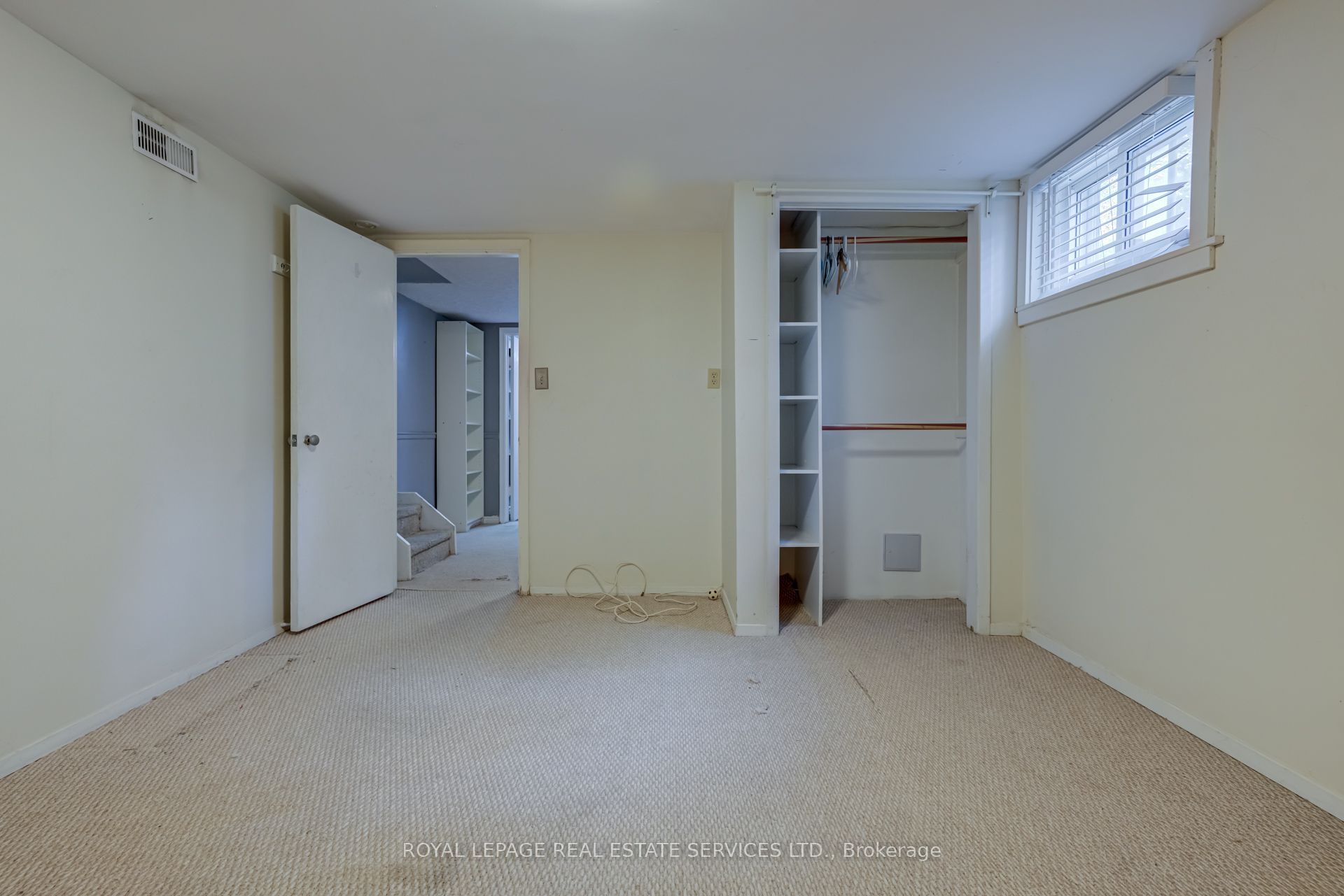 374 Spruce Street Property Photo 33