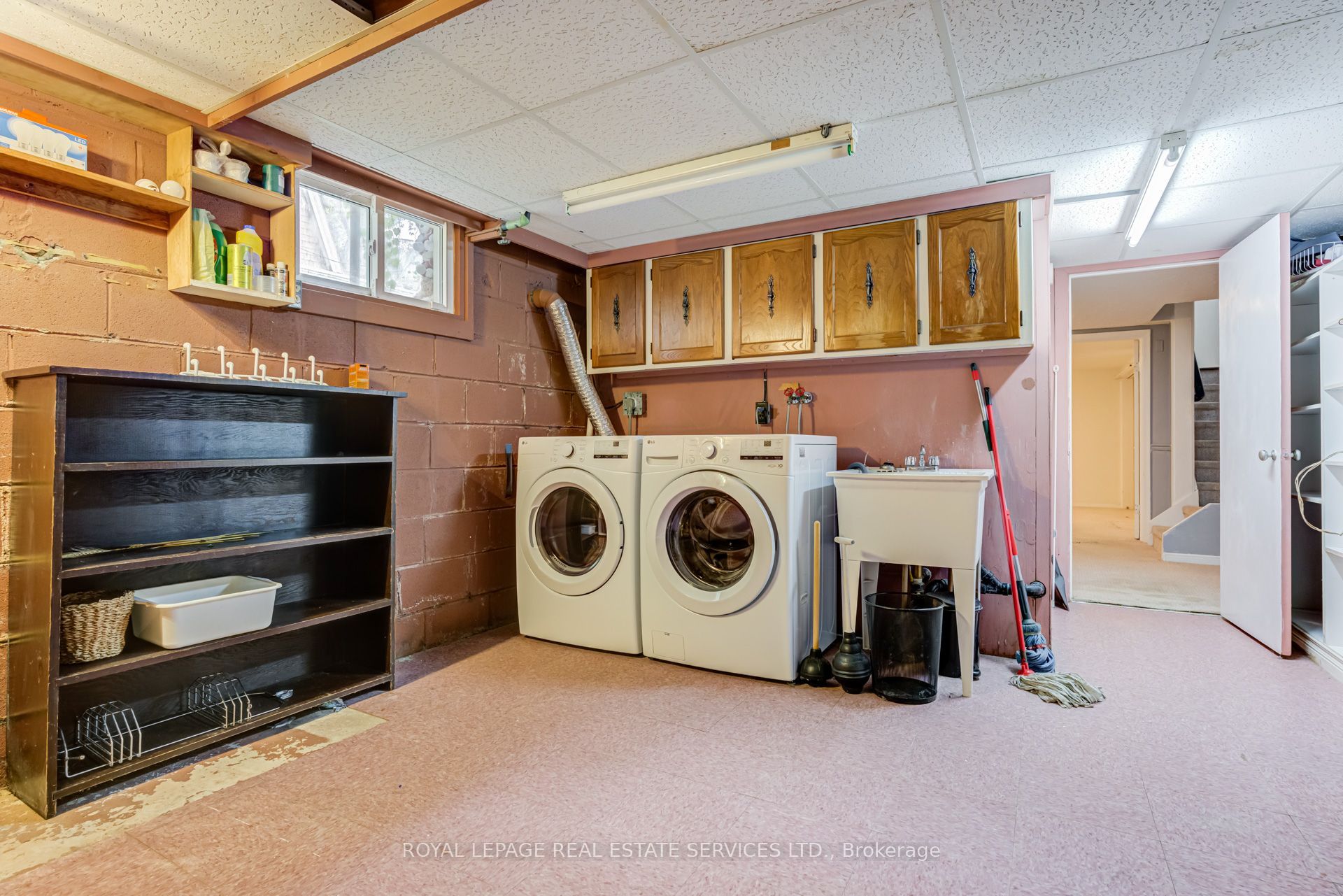 374 Spruce Street Property Photo 36