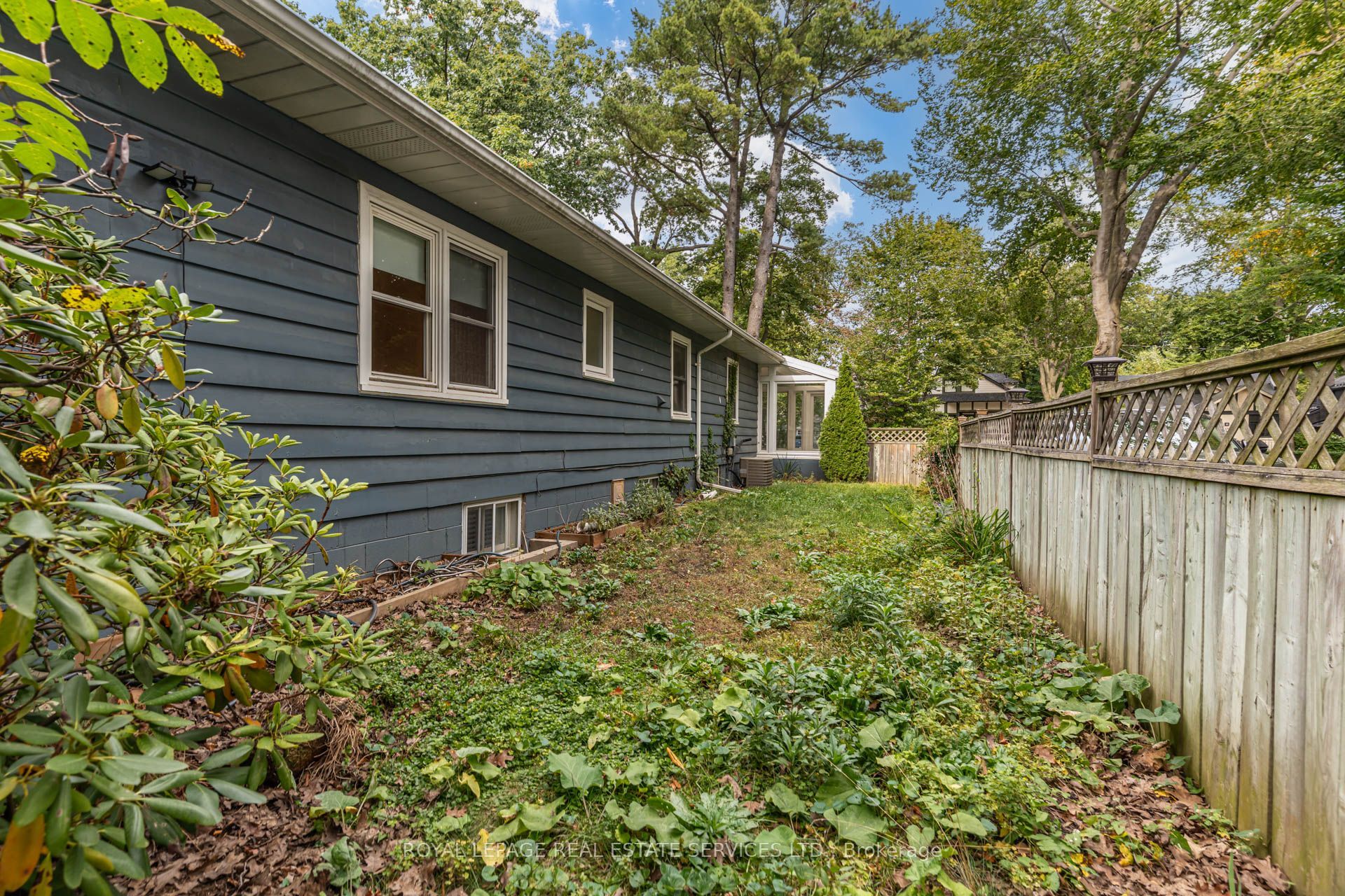 374 Spruce Street Property Photo 39