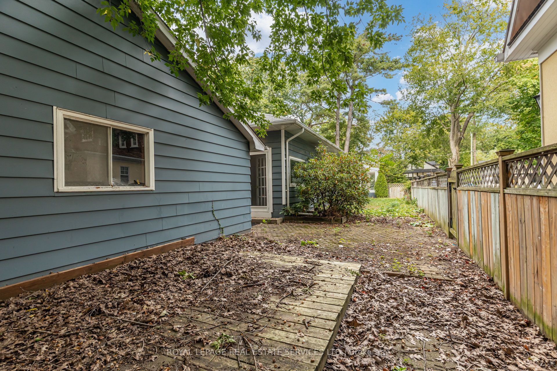 374 Spruce Street Property Photo 41