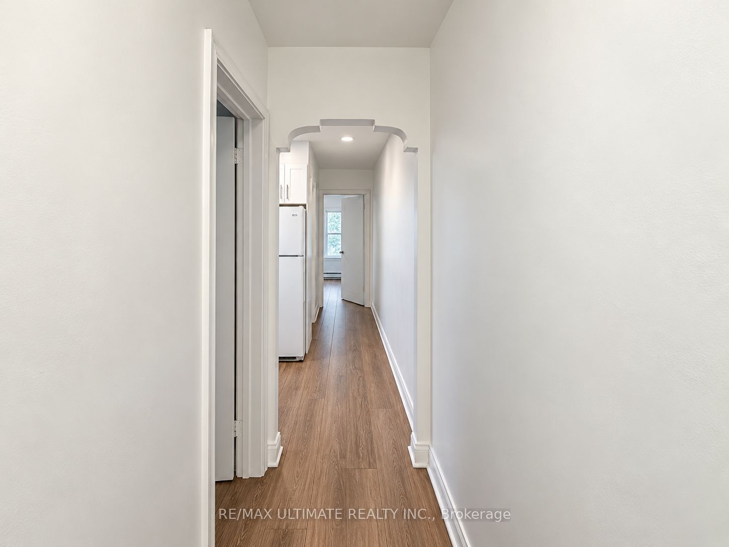 3073 Bloor Street W Property Photo 15