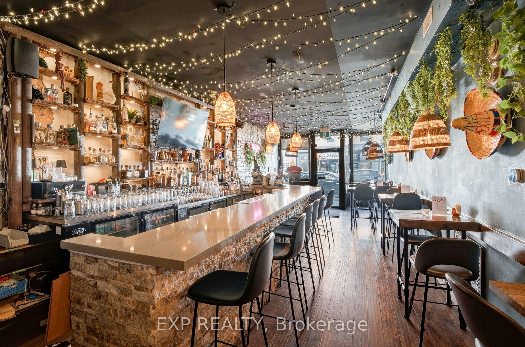 1263 Queen Street W Property Photo 1