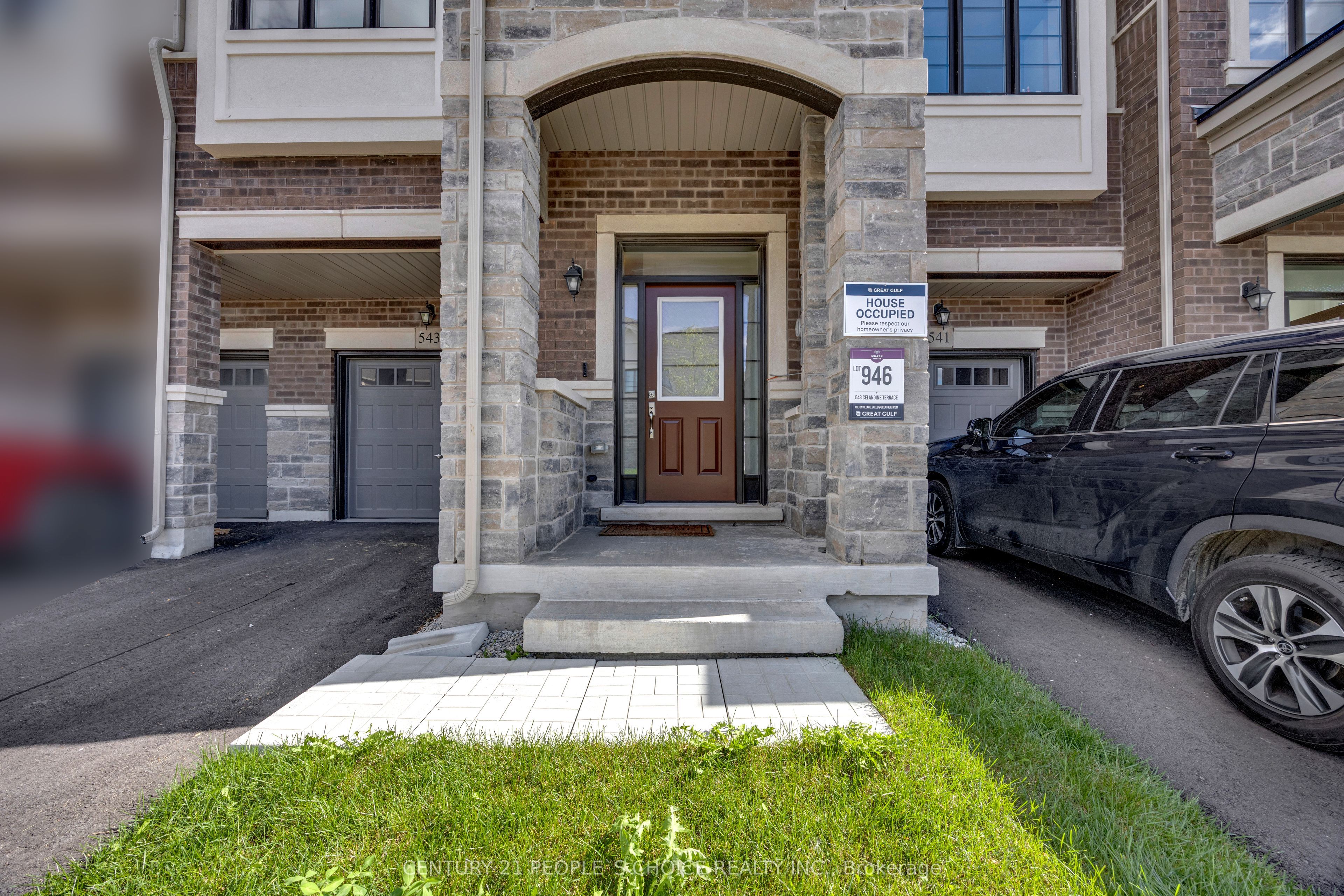 543 Celandine Terrace Property Photo 3