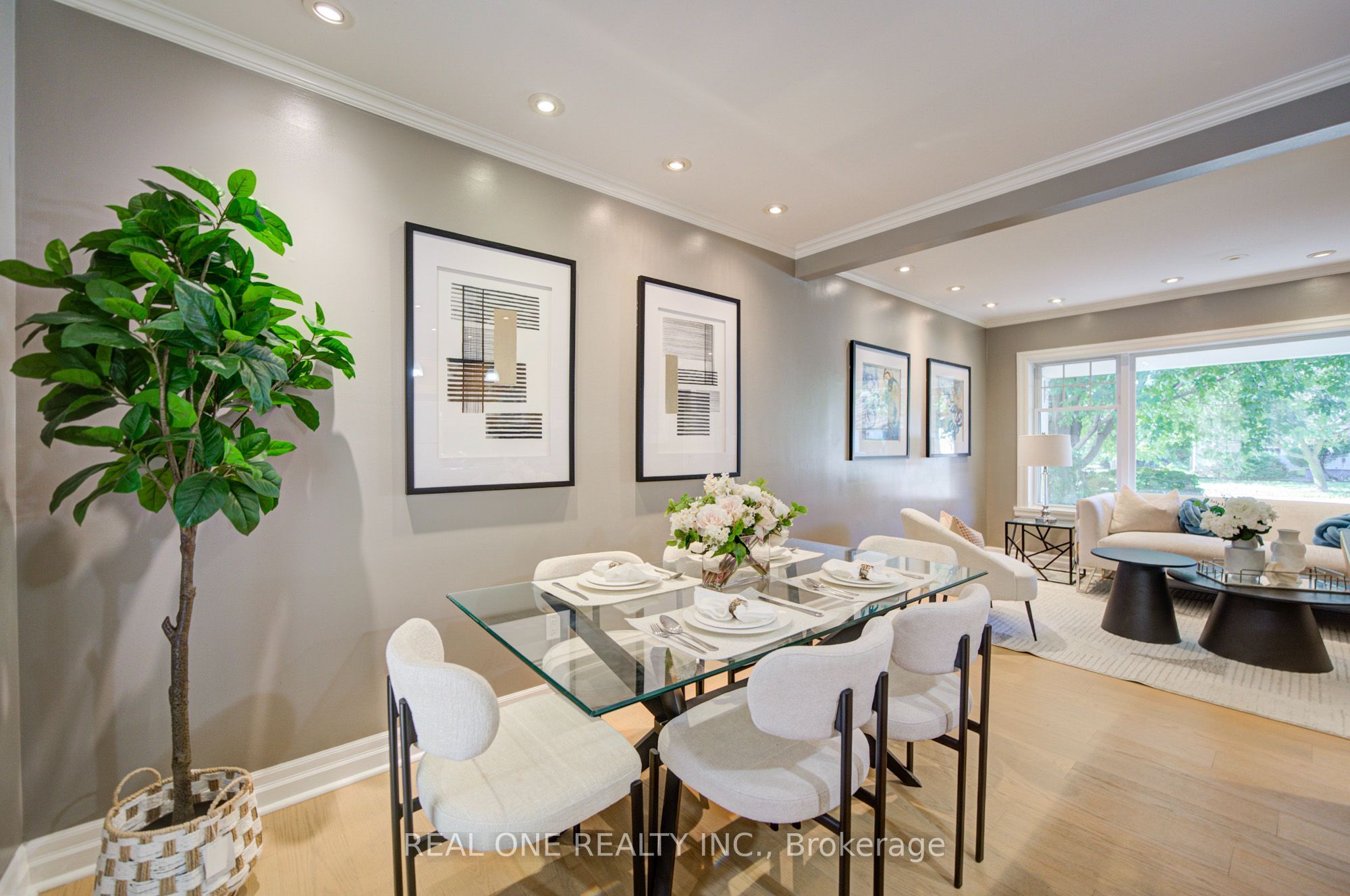 1099 Kent Avenue Property Photo 11
