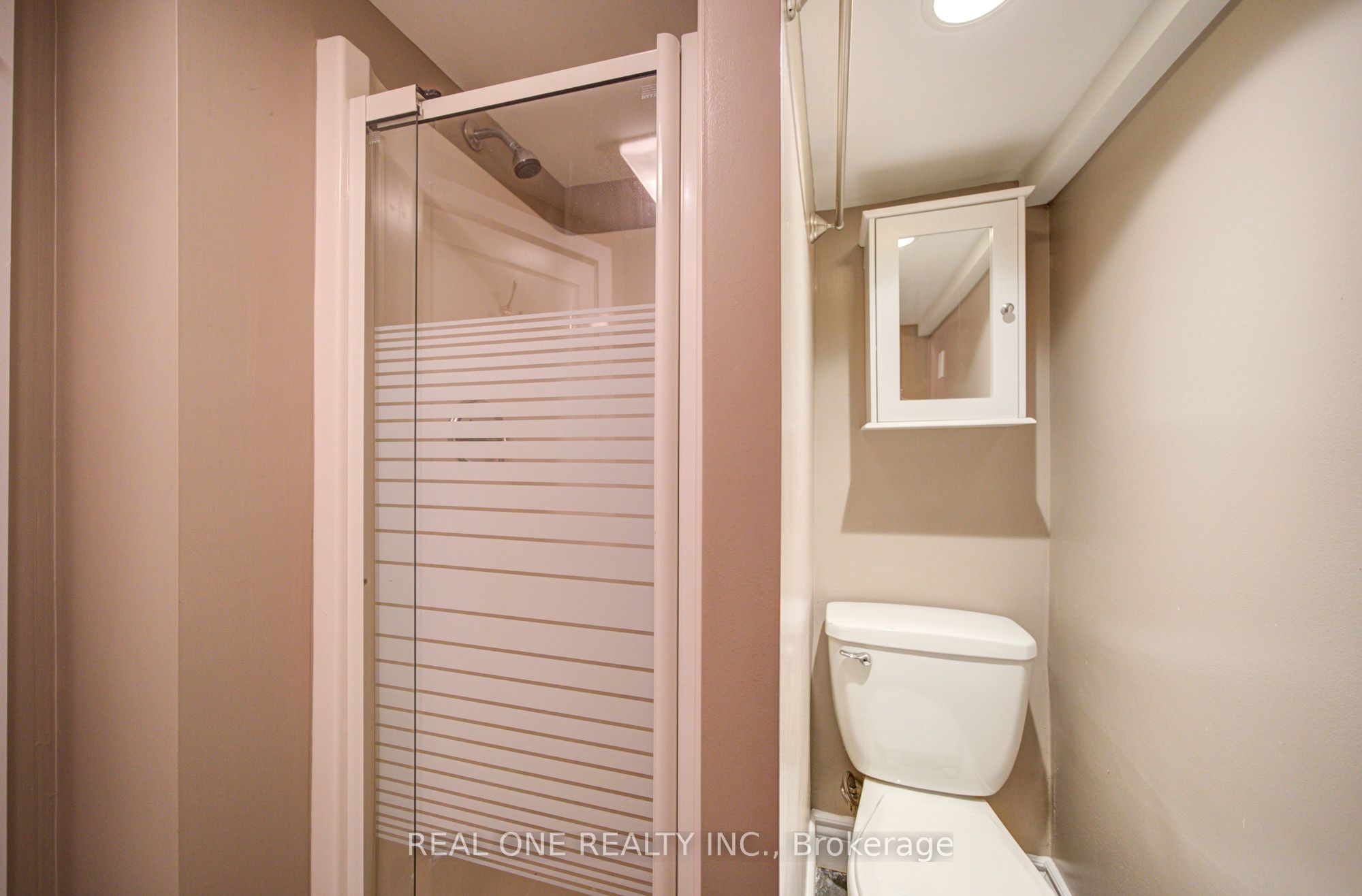 1099 Kent Avenue Property Photo 37