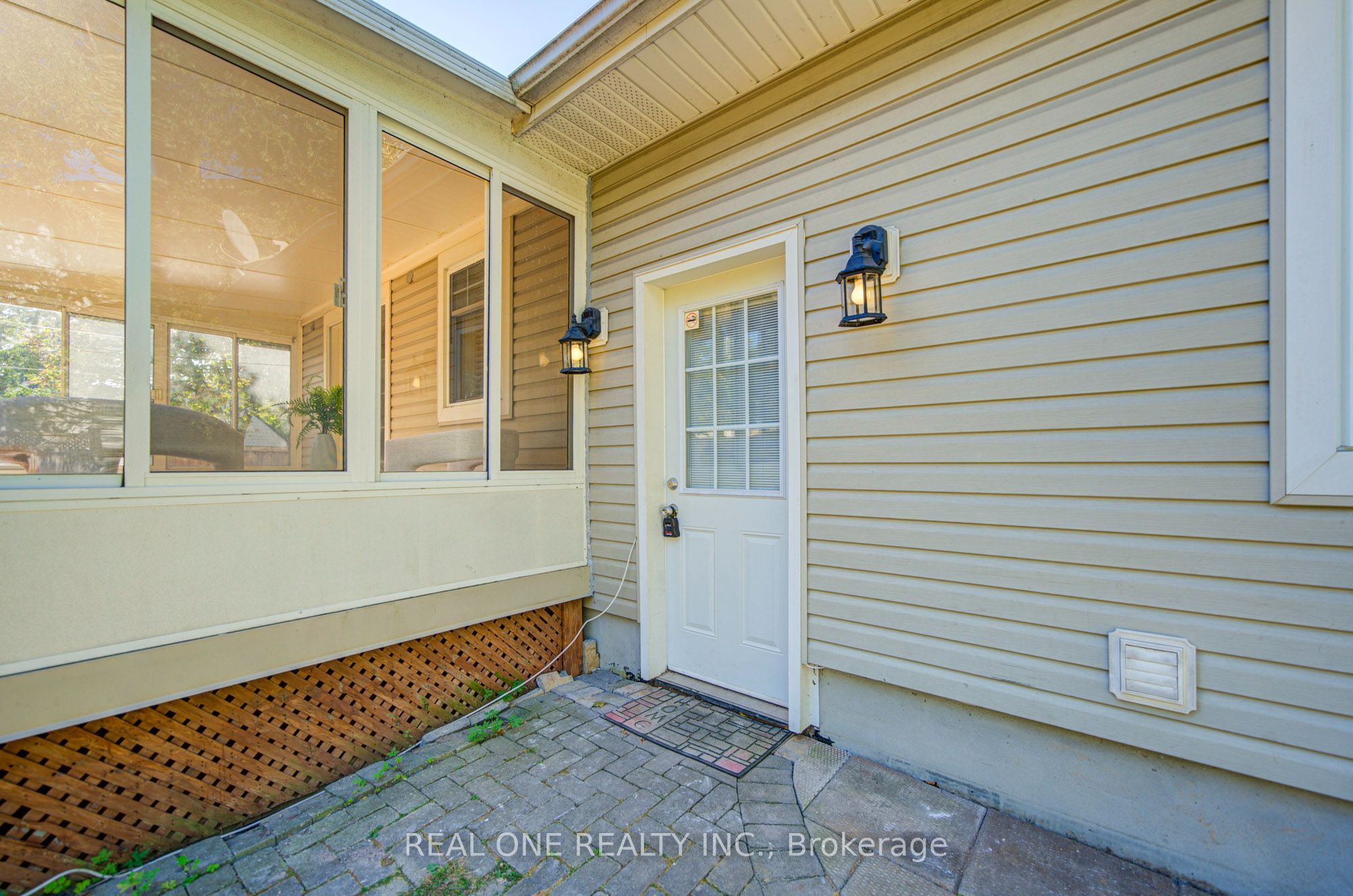1099 Kent Avenue Property Photo 46