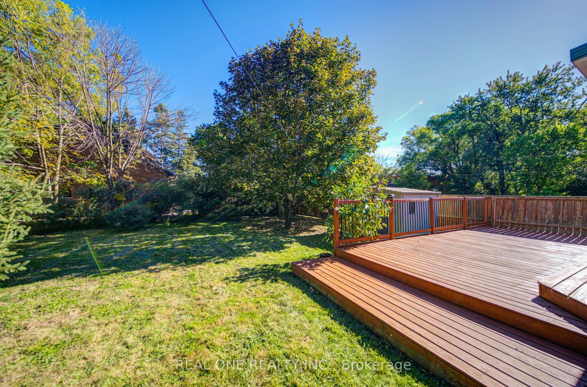 1099 Kent Avenue Property Photo 47