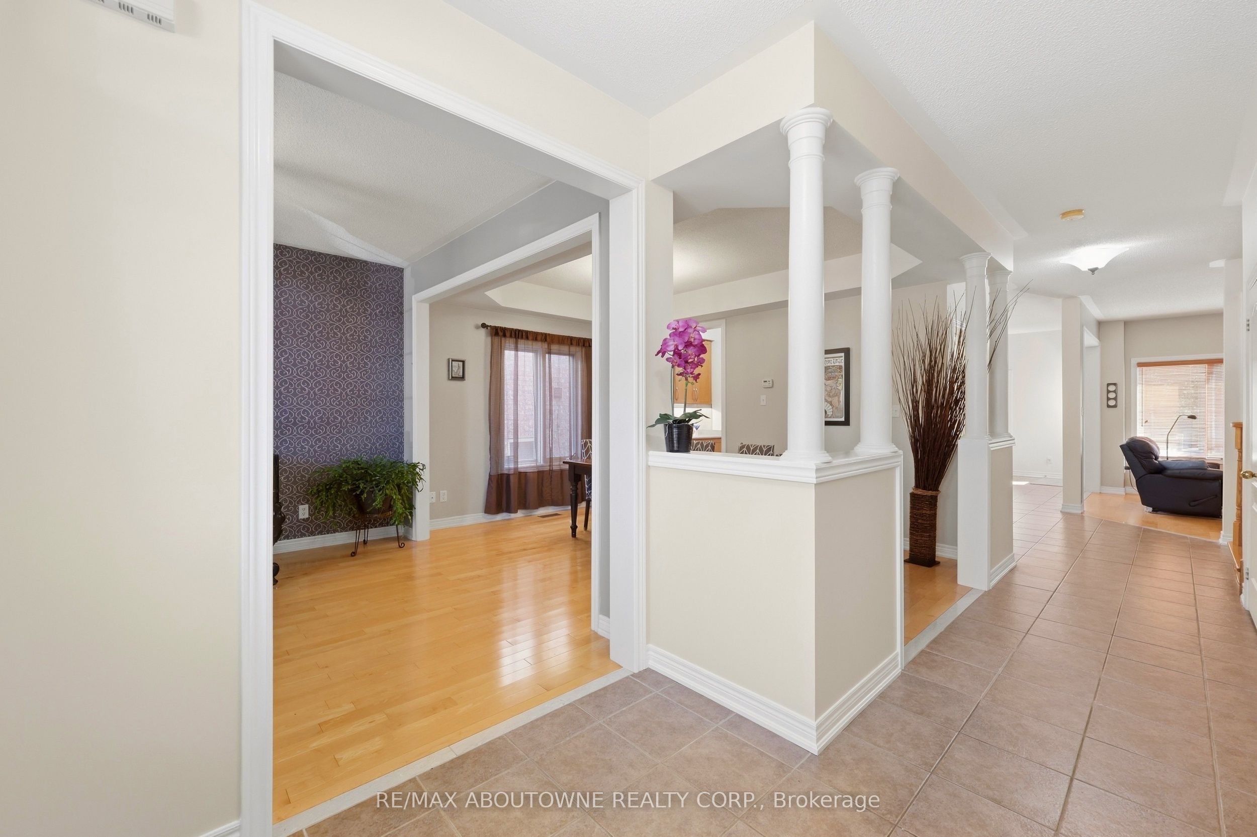 1094 Gorham Way Property Photo 12