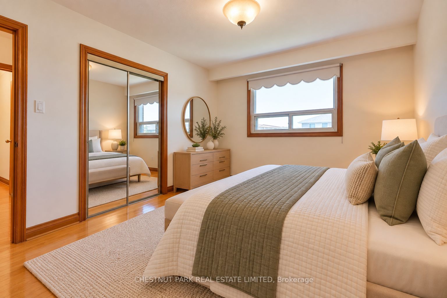 28 Charrington Crescent Property Photo 15