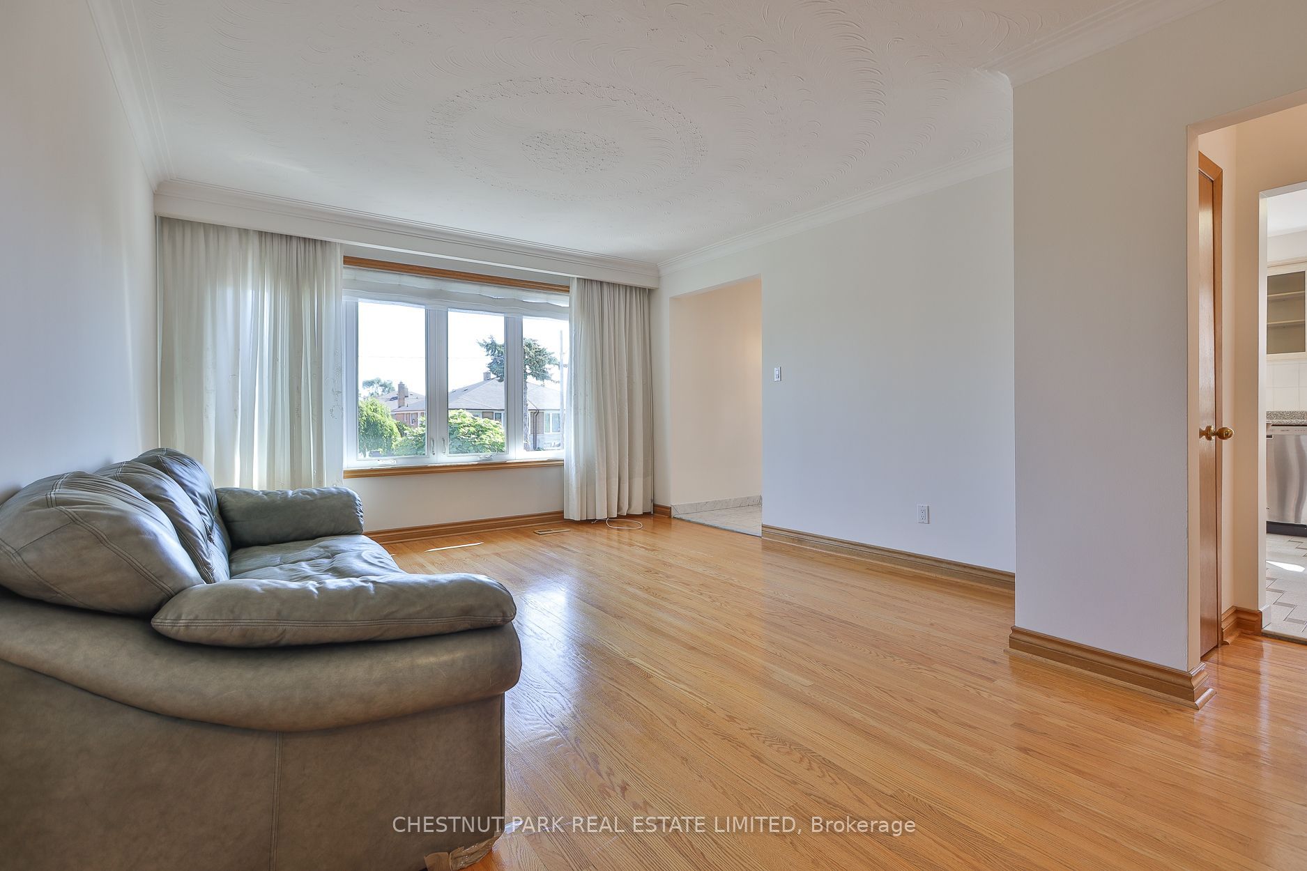 28 Charrington Crescent Property Photo 28