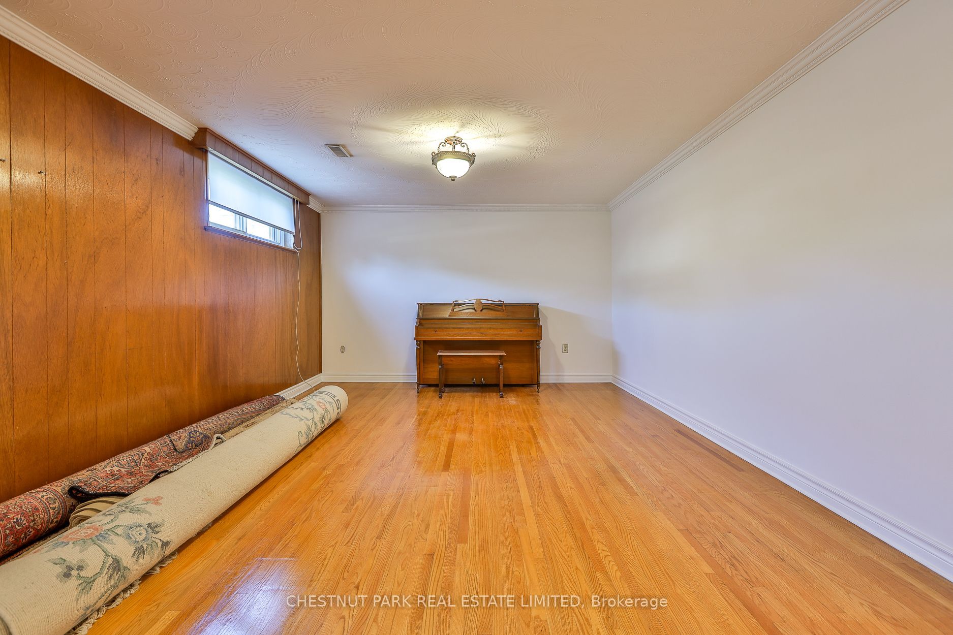 28 Charrington Crescent Property Photo 39