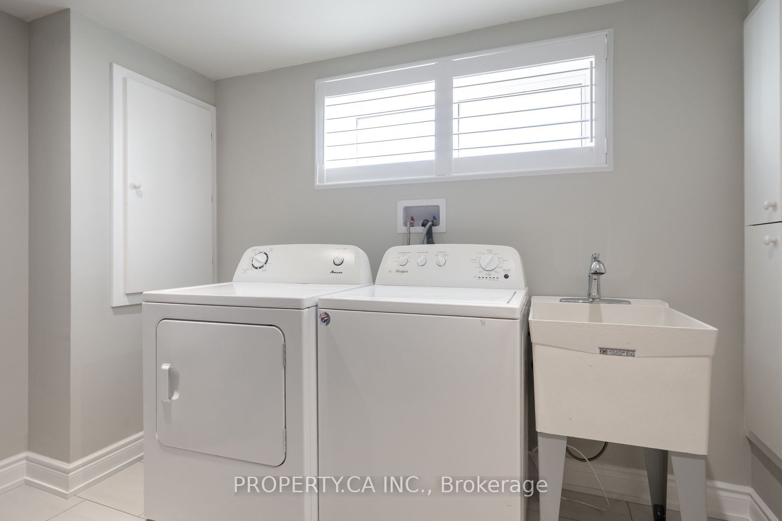 14 Alladin Avenue Bsmt Property Photo 21