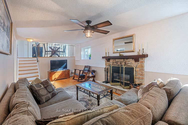 3284 Hornbeam Crescent Property Photo 18