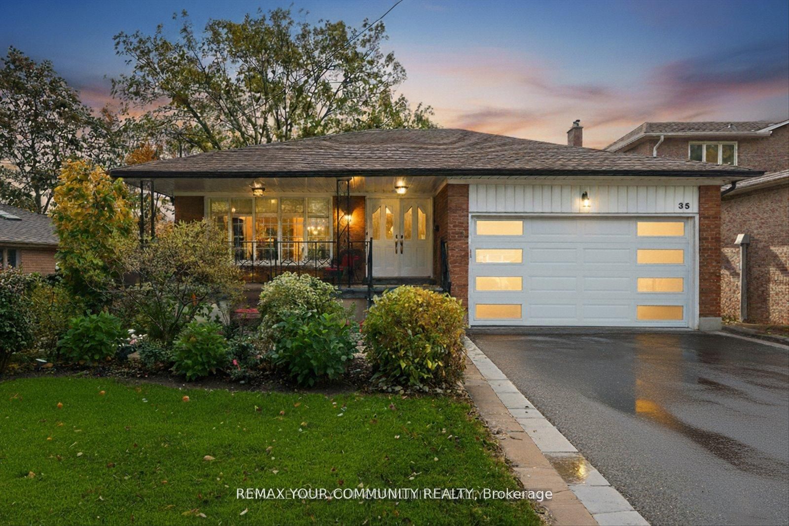 35 Sunvale Drive Property Photo 1