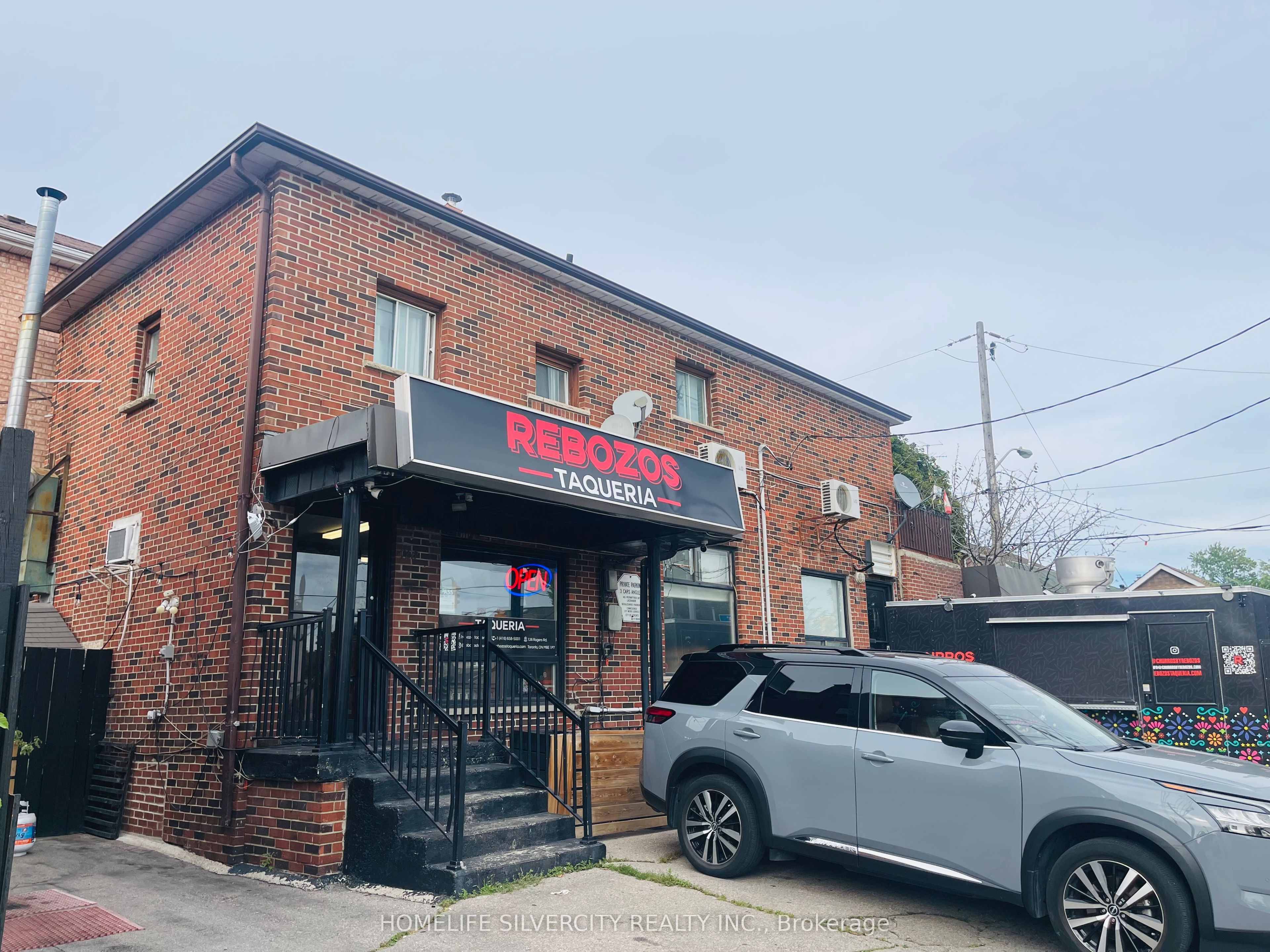 288 Boon Avenue