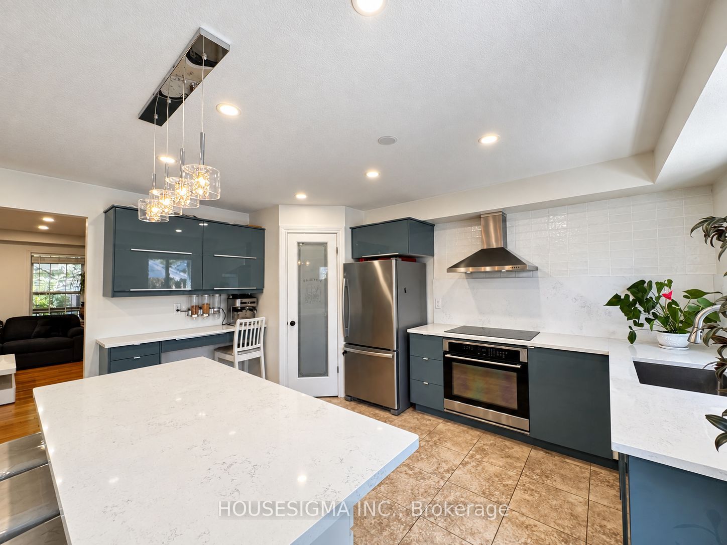 308 Fern Street Property Photo 2