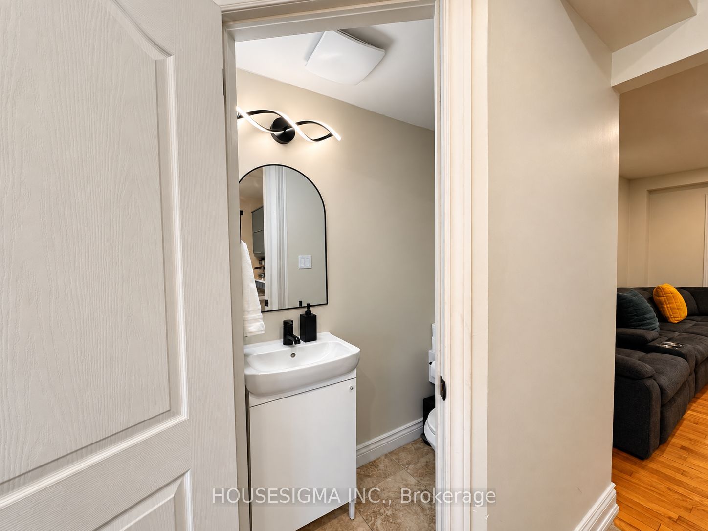 308 Fern Street Property Photo 9