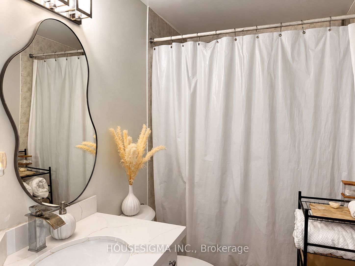 308 Fern Street Property Photo 16