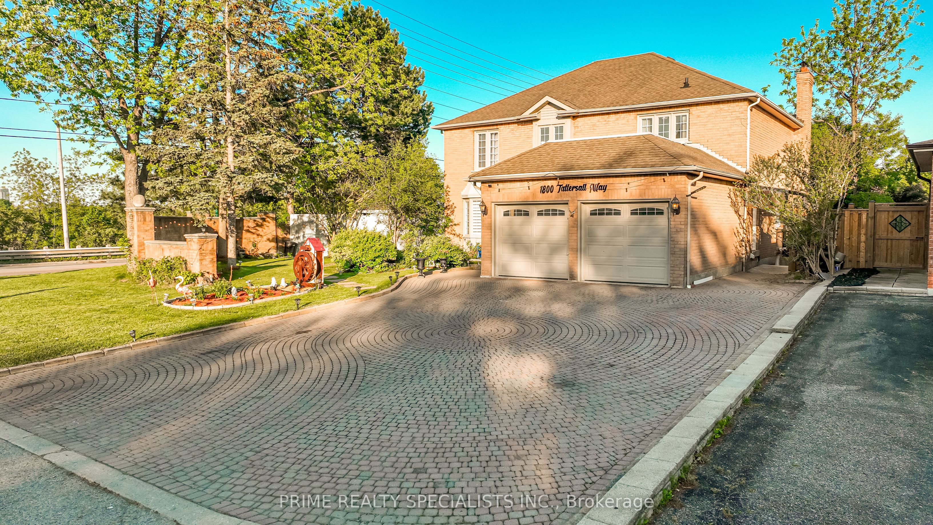 1800 Tattersall Way Property Photo 2