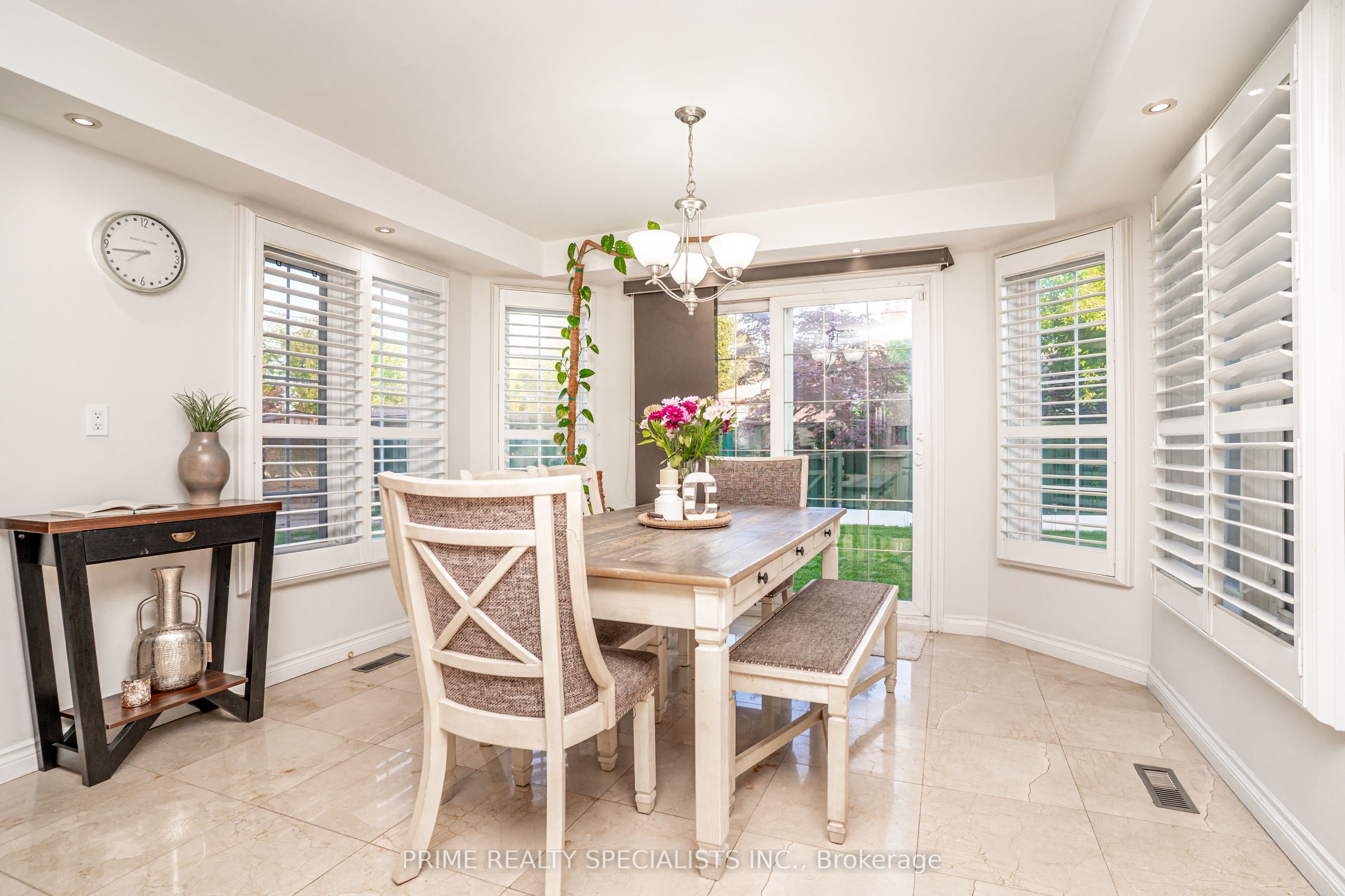 1800 Tattersall Way Property Photo 12