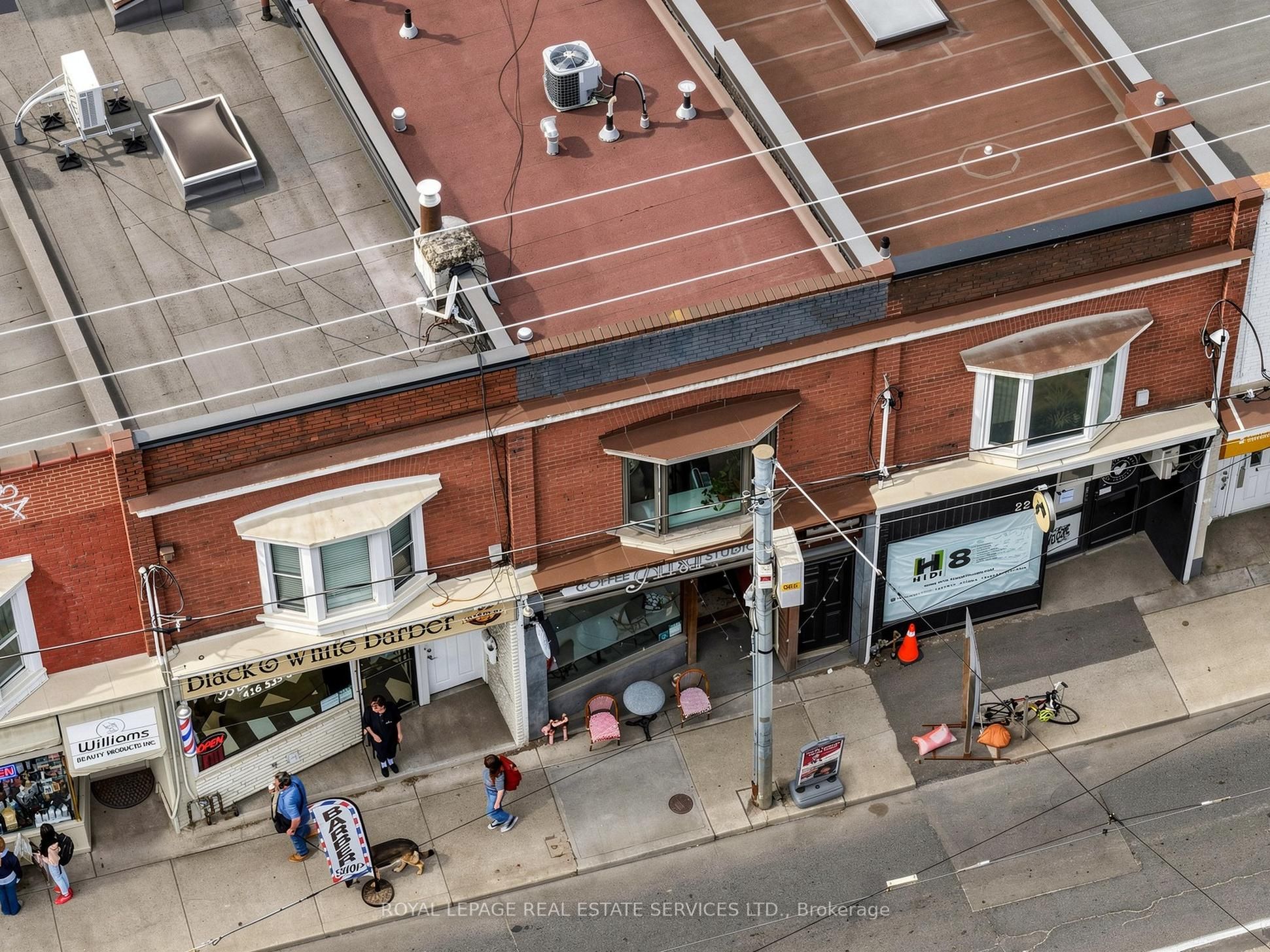 2233 Dundas Street W Property Photo 24