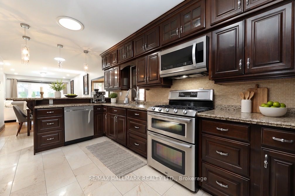 11 Brookside Drive Property Photo 7