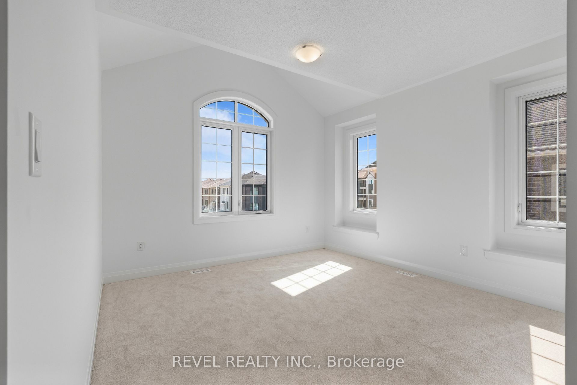 1489 Whitlock Avenue Property Photo 27