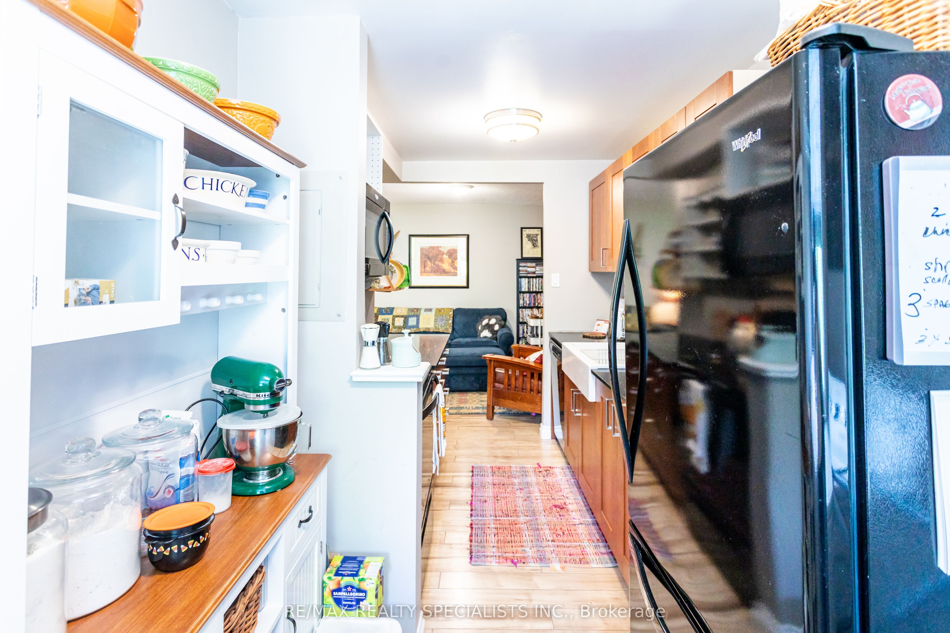966 Inverhouse Drive 410 Property Photo 11