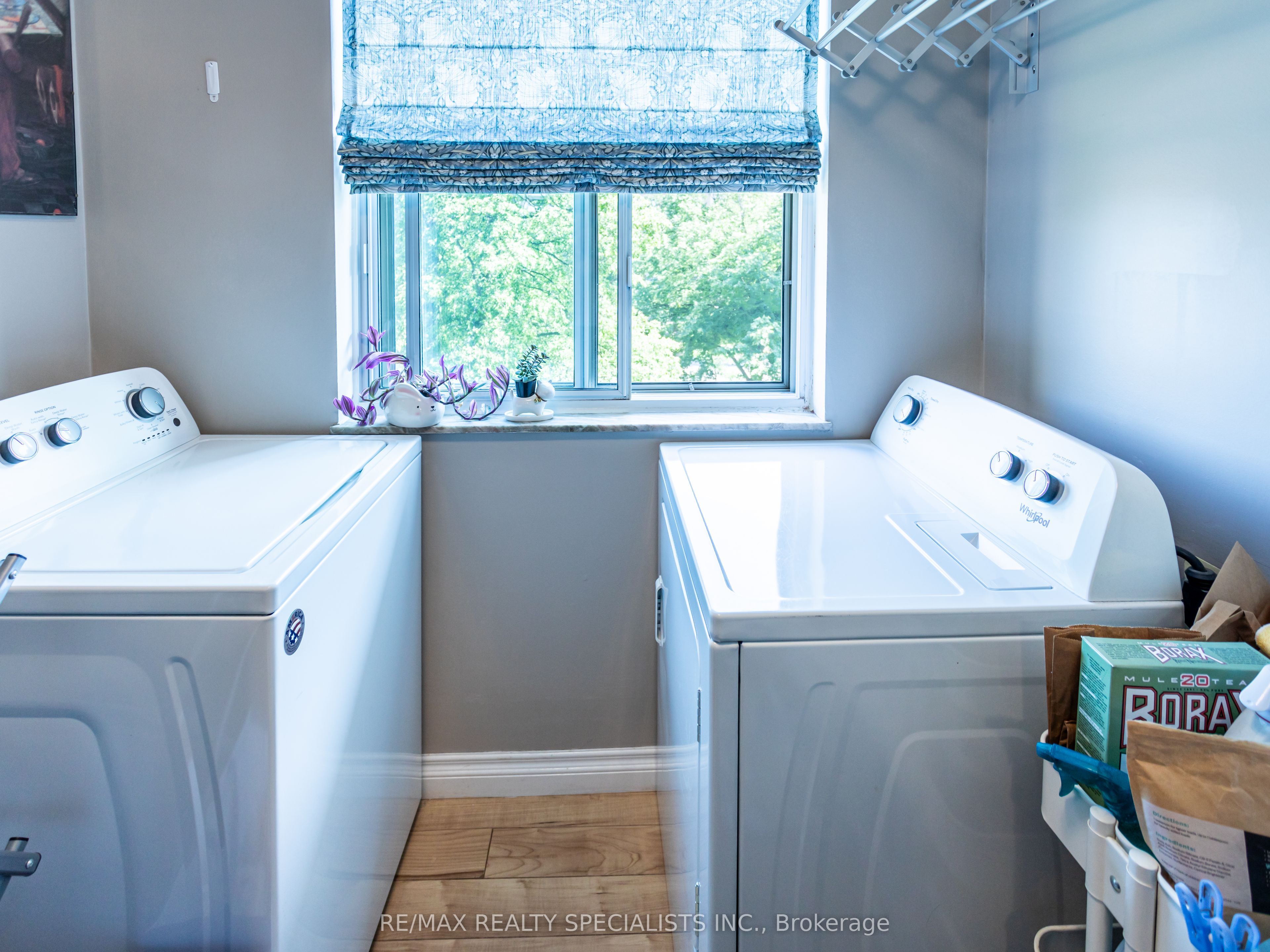 966 Inverhouse Drive 410 Property Photo 13