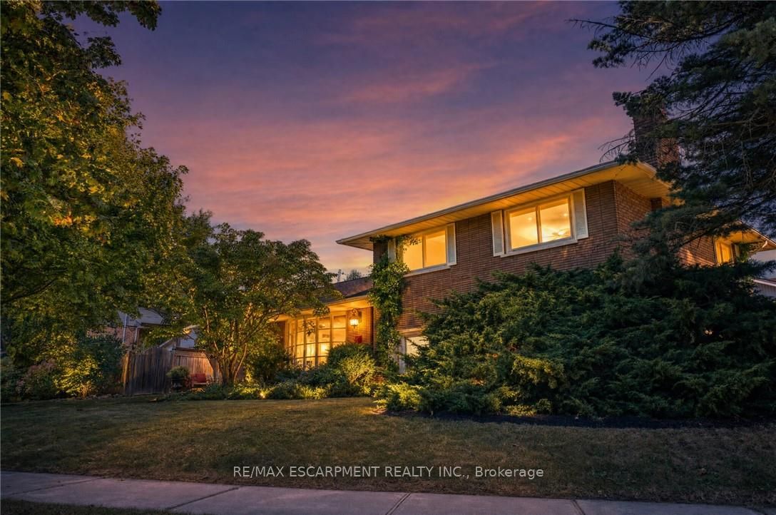 517 Rosedale Crescent Property Photo 1