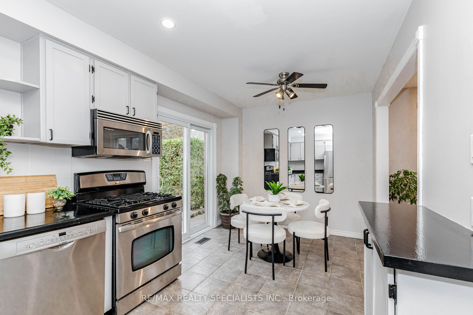 6317 Martel Court Property Photo 16