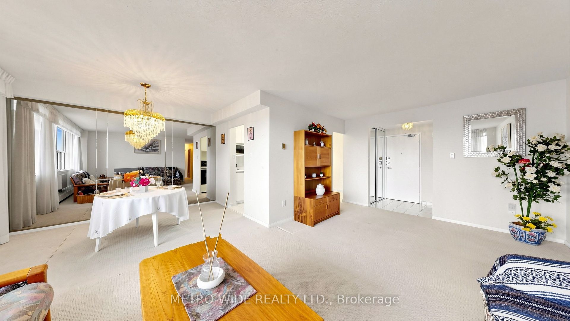 155 Marlee Avenue 601 Property Photo 13