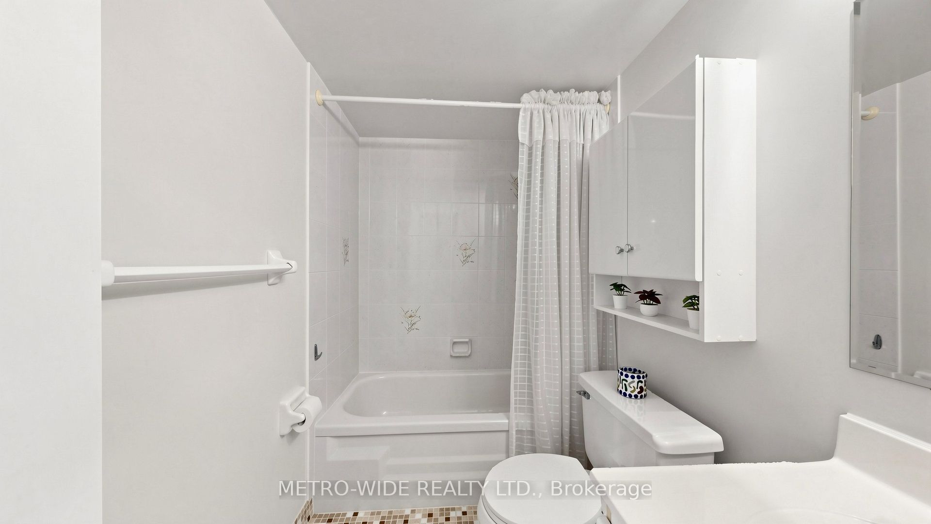 155 Marlee Avenue 601 Property Photo 36