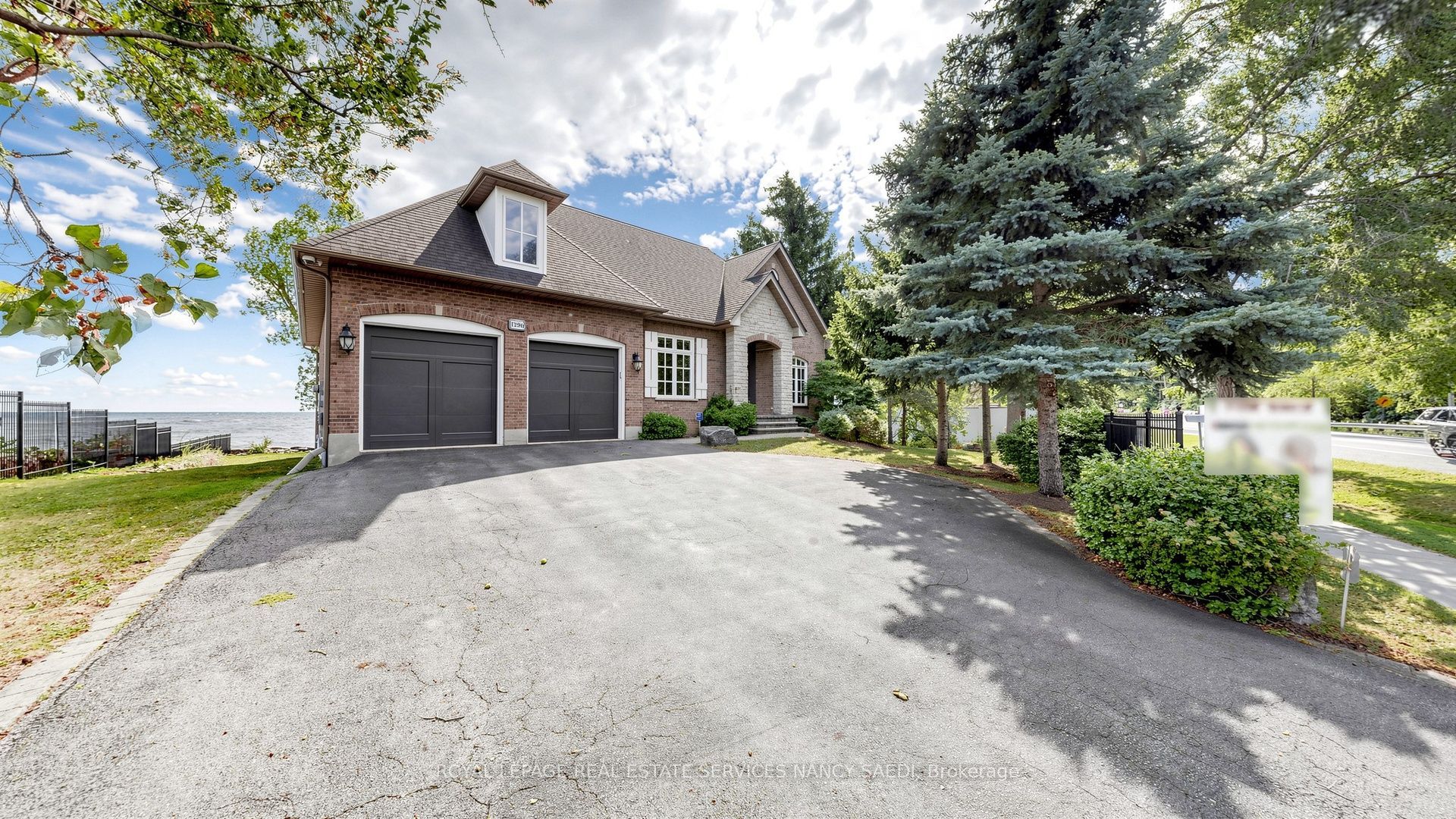 1296 Lakeshore Road W Property Photo 1