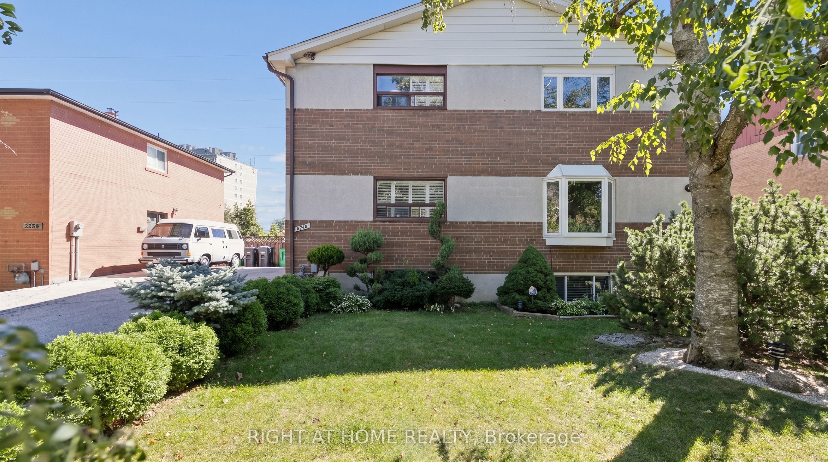 2260 Wiseman Court Property Photo 1