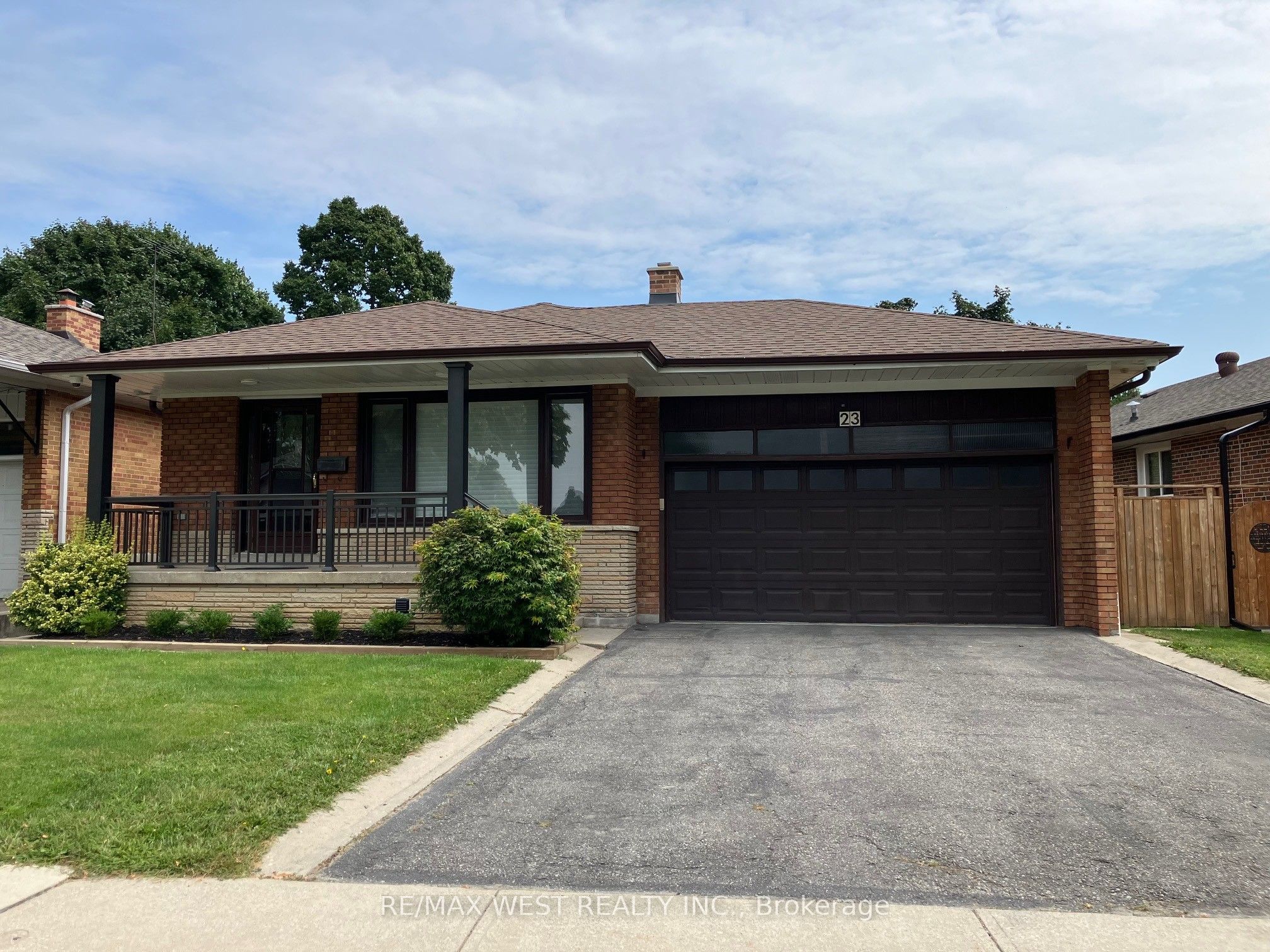 23 Sellmar Road Property Photo 1