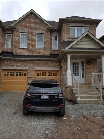 38 Yardley Crescent Upper Property Photo 1