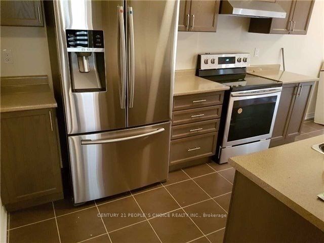 38 Yardley Crescent Upper Property Photo 8