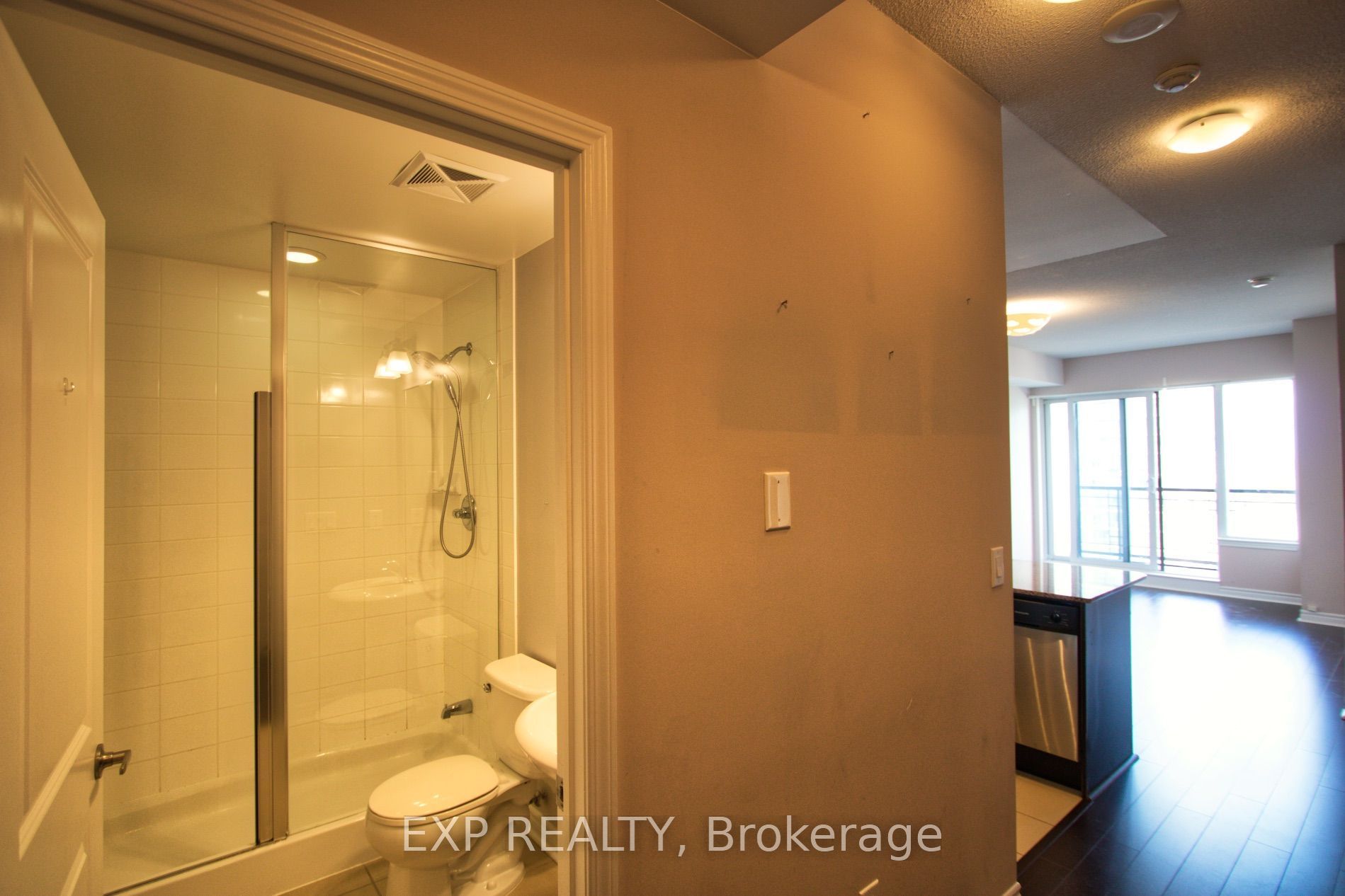 385 Prince Of Wales Drive 2304 Property Photo 12