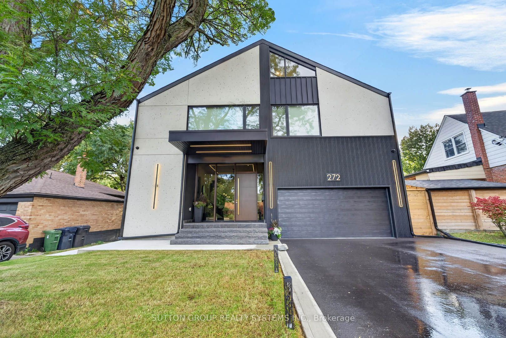 272 Renforth Drive
