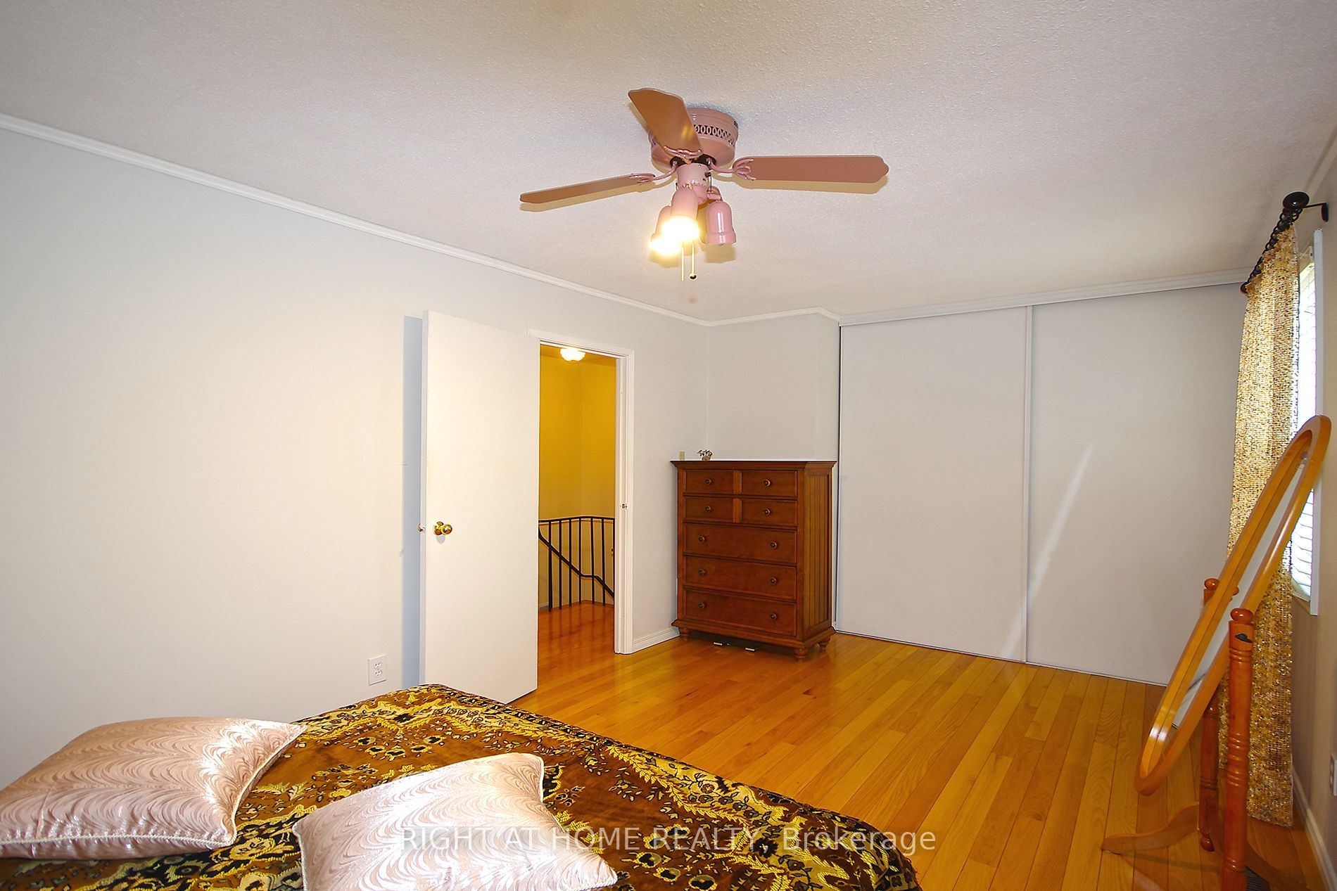 1055 Shawnmarr Road 53 Property Photo 17