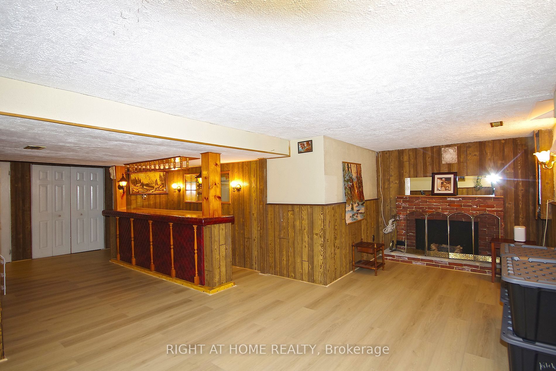 1055 Shawnmarr Road 53 Property Photo 22