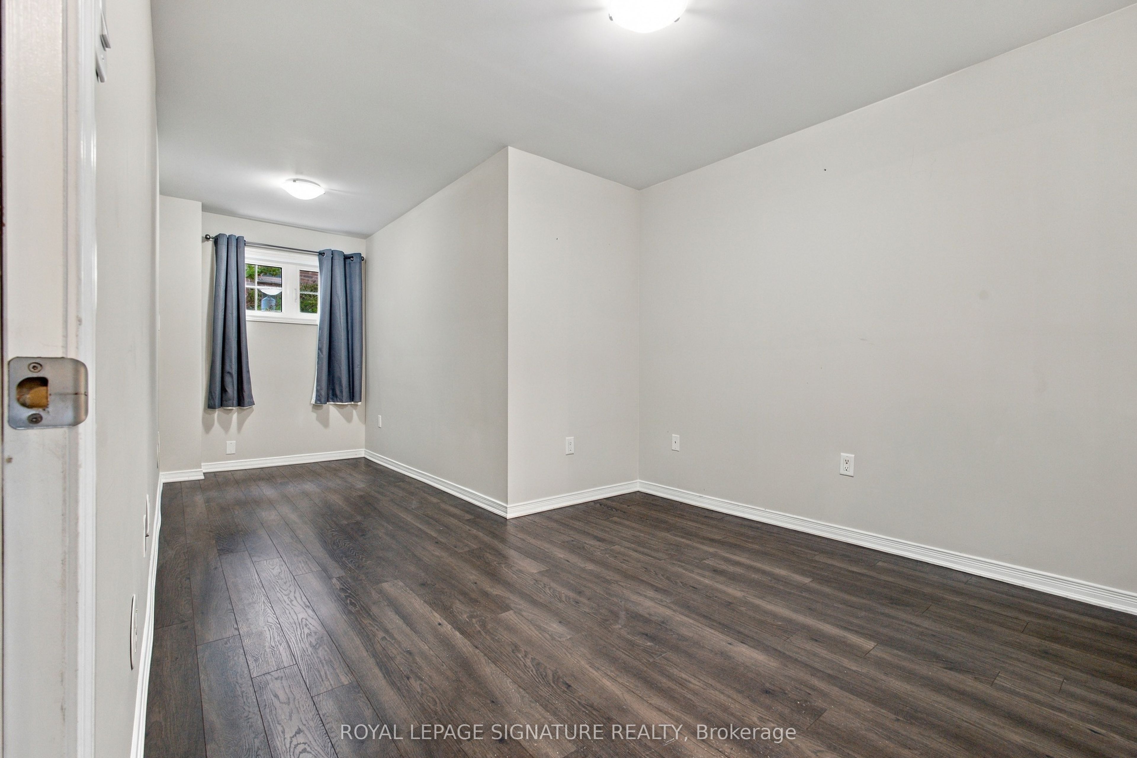 2441 Greenwich Drive 61 Property Photo 20