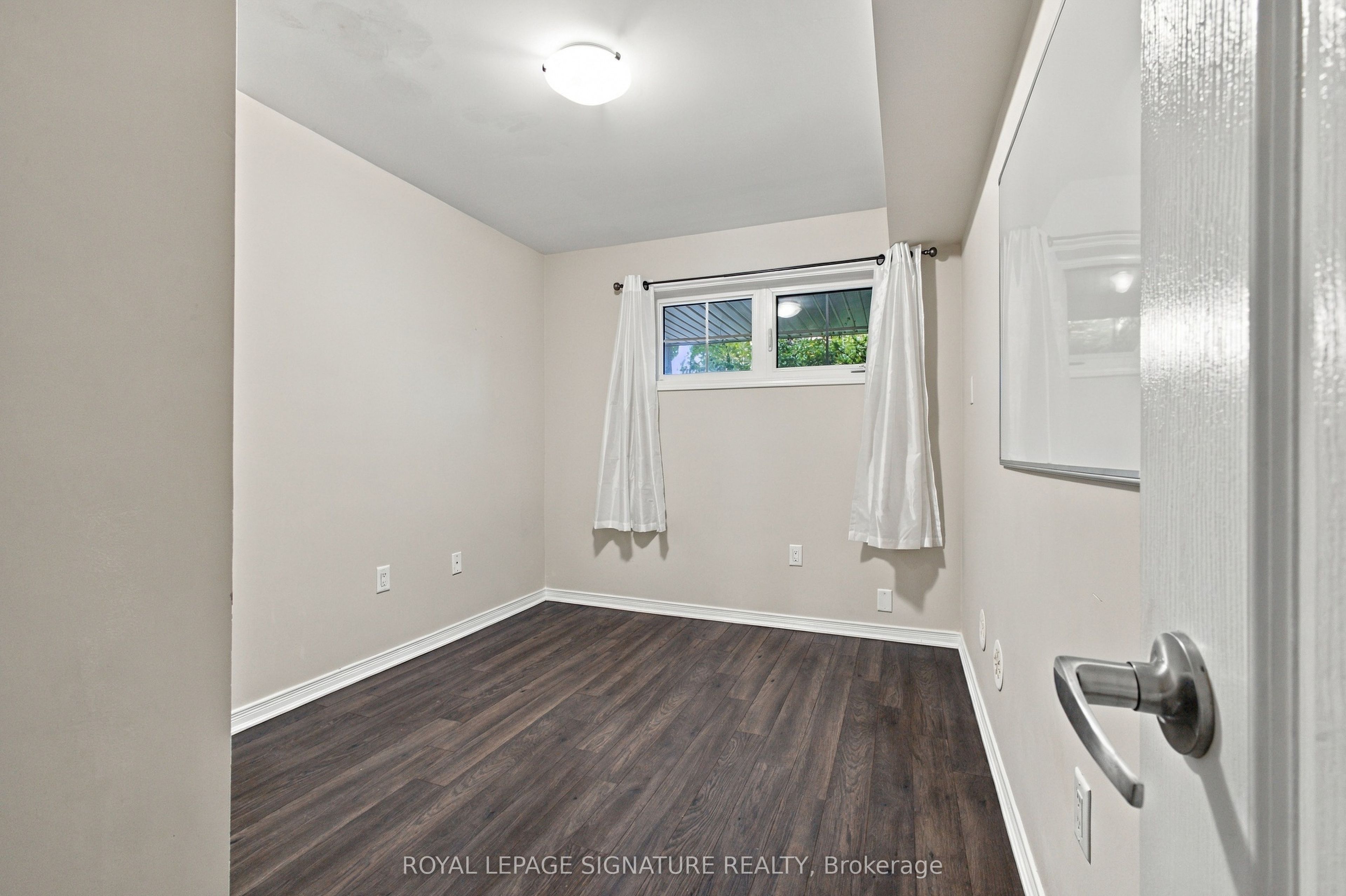 2441 Greenwich Drive 61 Property Photo 25