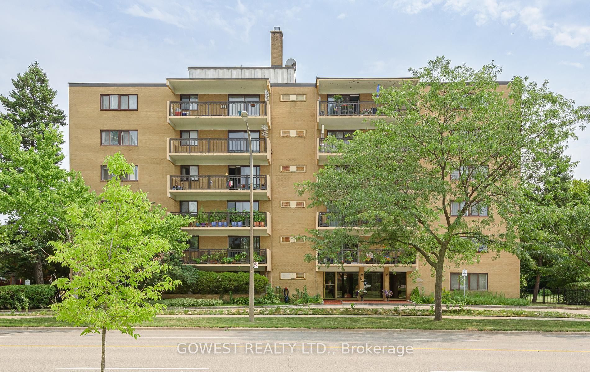 557 The East Mall 502 Property Photo 2