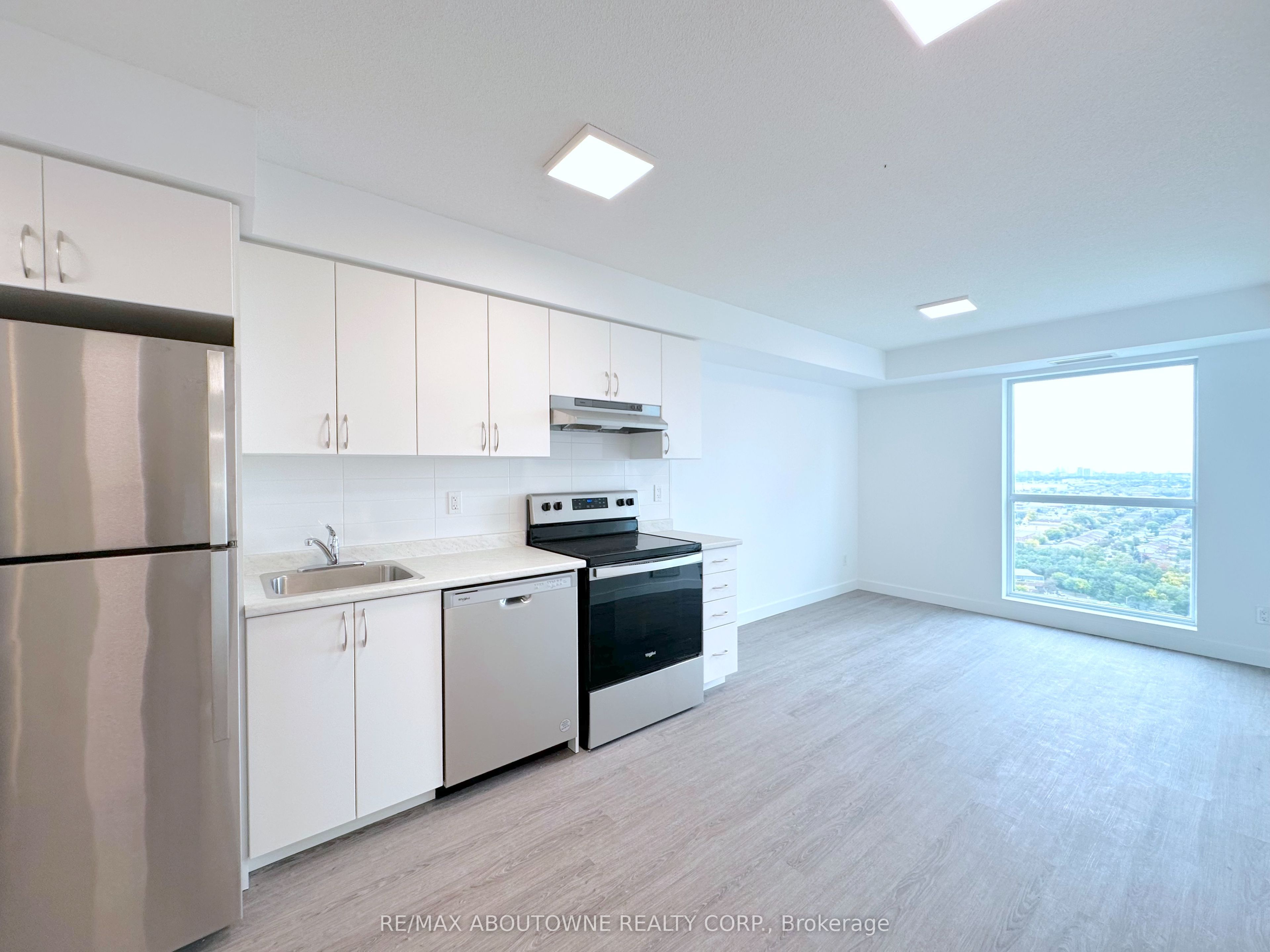 5 Zappacosta Drive 2504 Property Photo 2