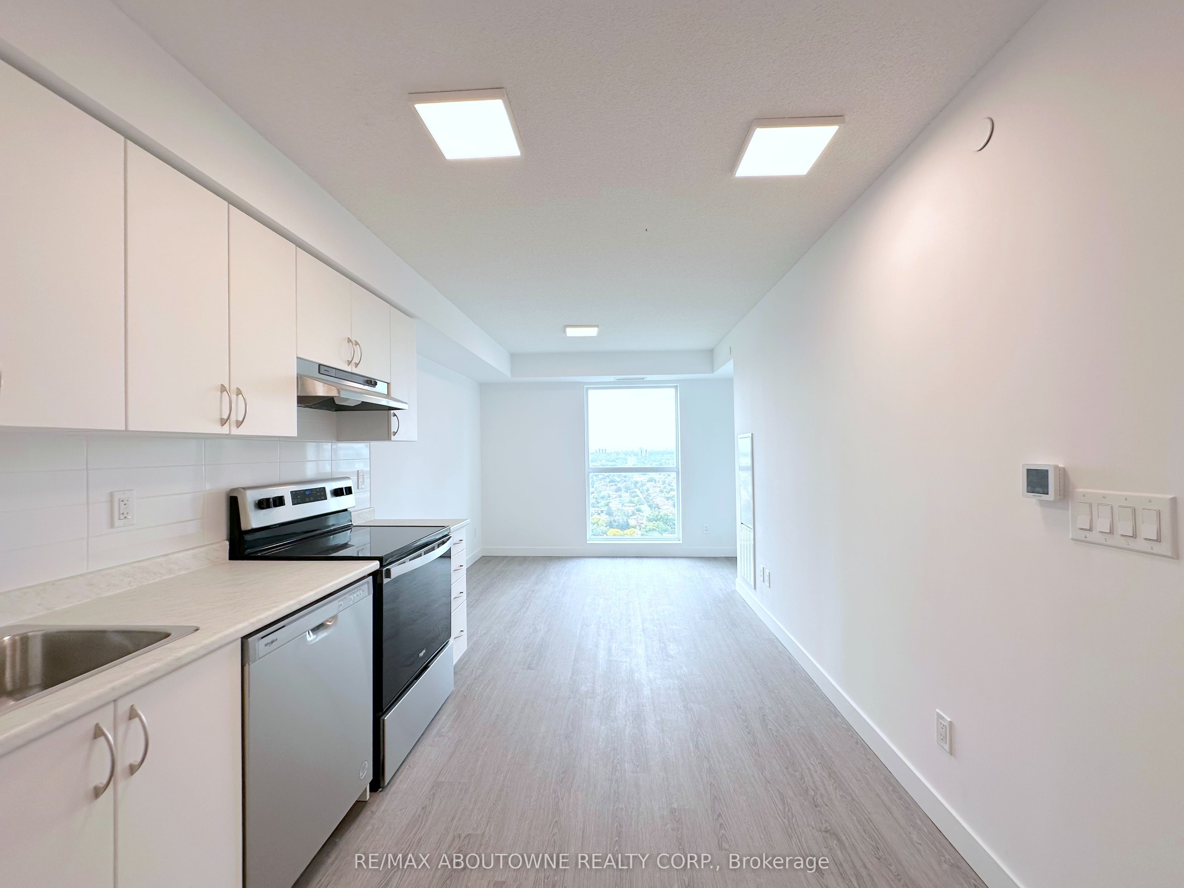 5 Zappacosta Drive 2504 Property Photo 3