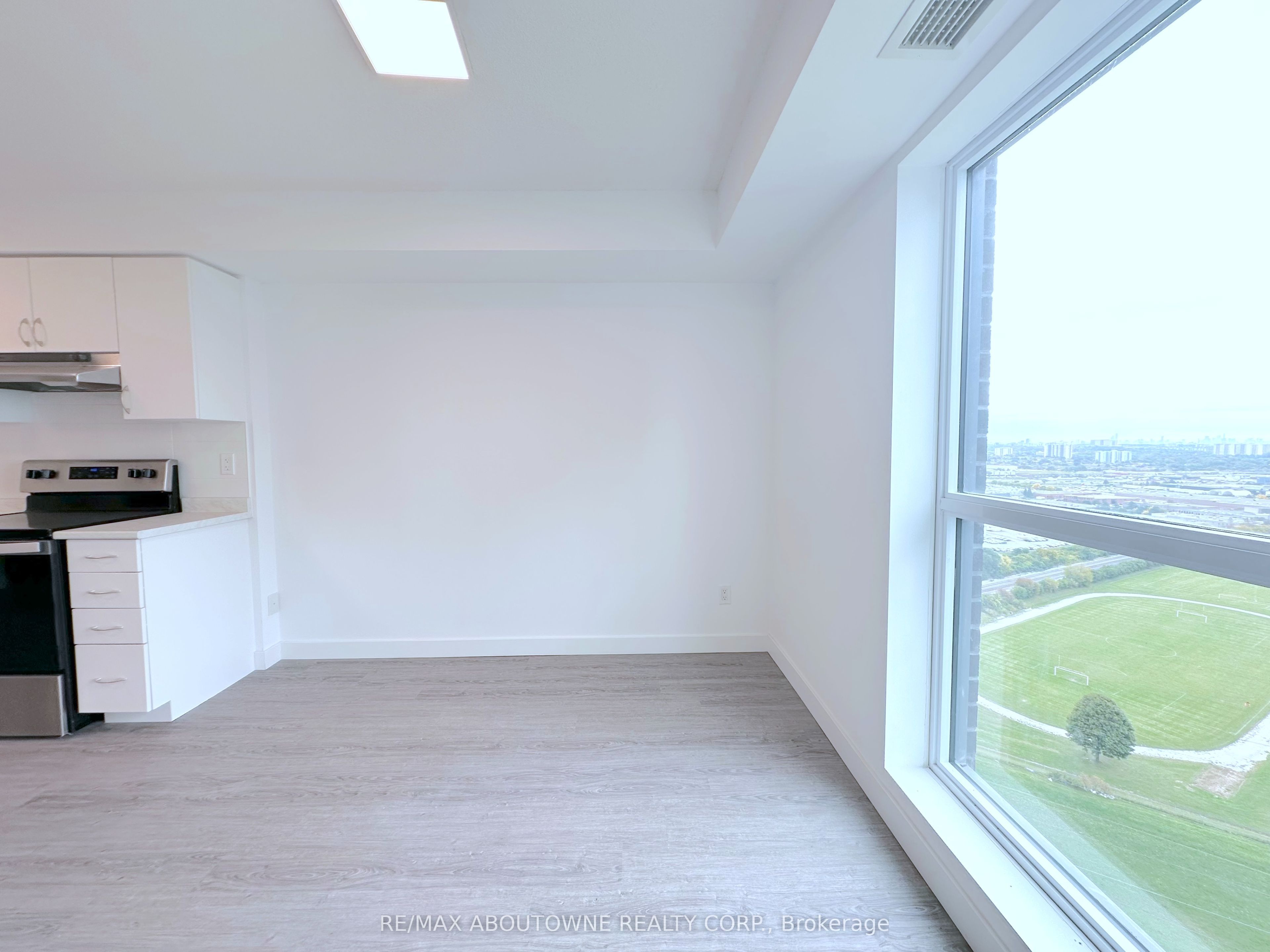 5 Zappacosta Drive 2504 Property Photo 4
