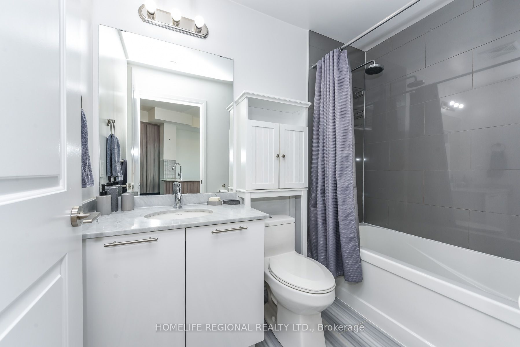 25 Fontenay Court 1306 Property Photo 18
