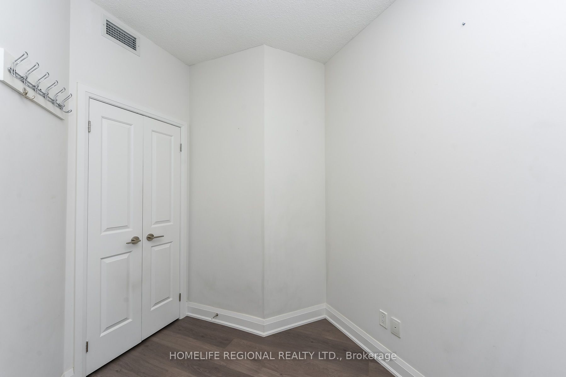 25 Fontenay Court 1306 Property Photo 24